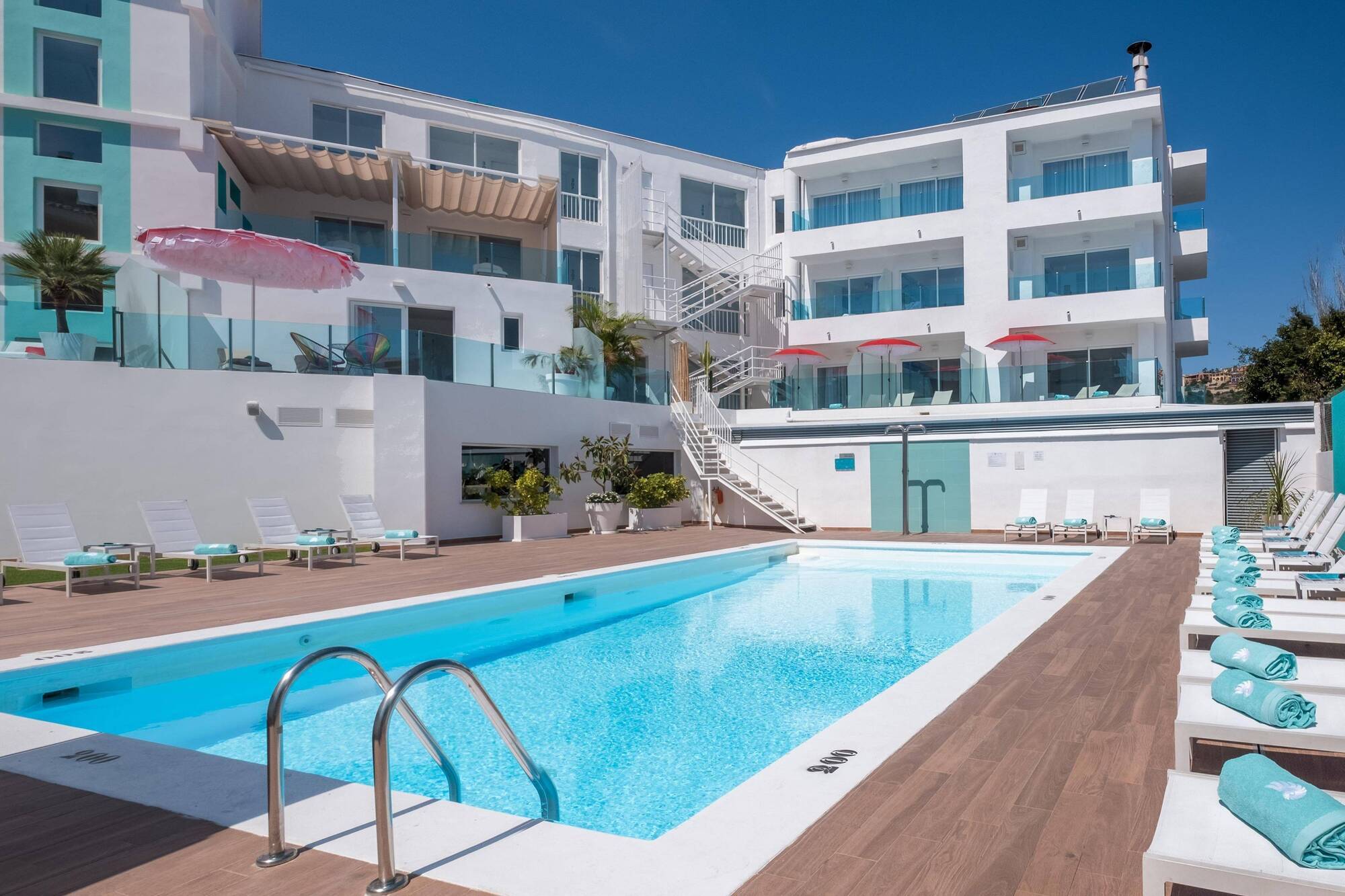 Plaza Boutique - Adults Only. 4*