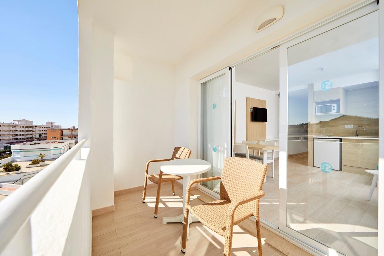Sun (adults Only) Aparthotel 3*