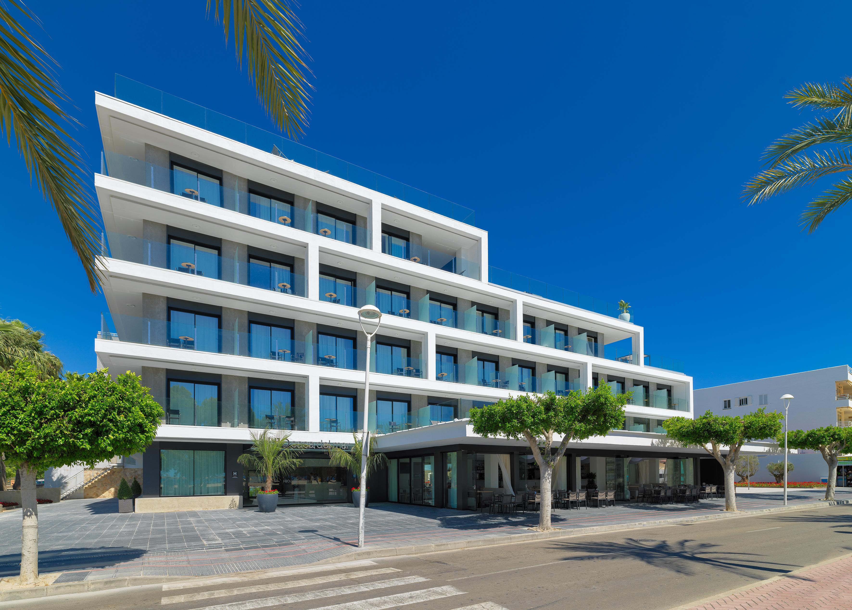 H10 Casa Del Mar 4*