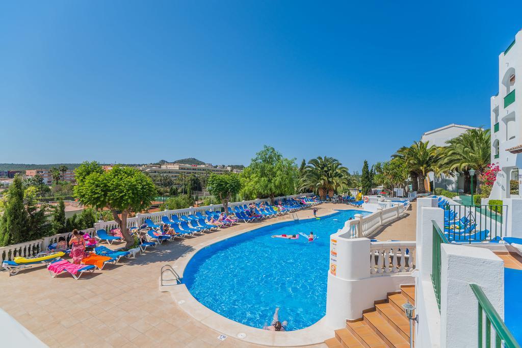 Center Apartahotel 3*