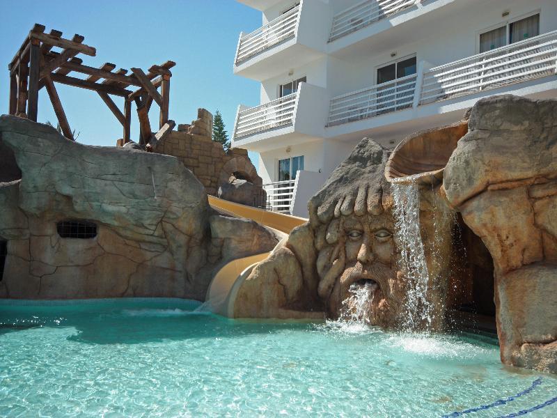 Pirates Village Santa Ponsa