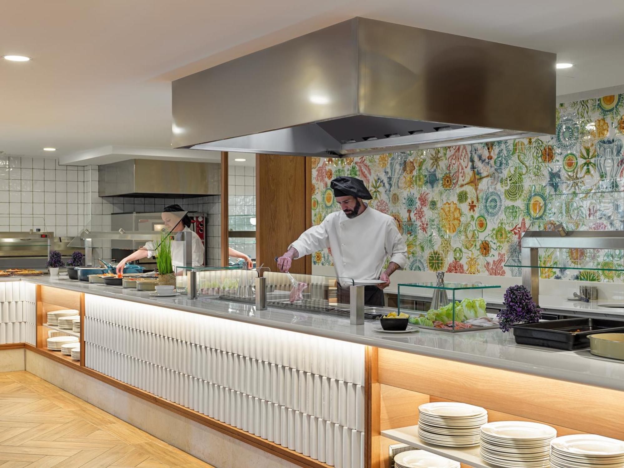 H10 Casa Del Mar Hotel 4*