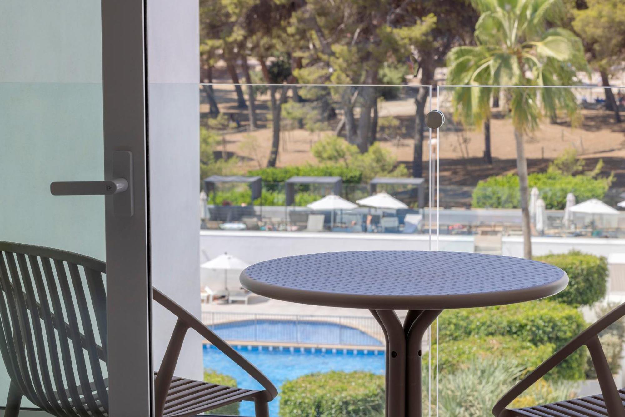 Hm Isabela-adults Only Hotel
