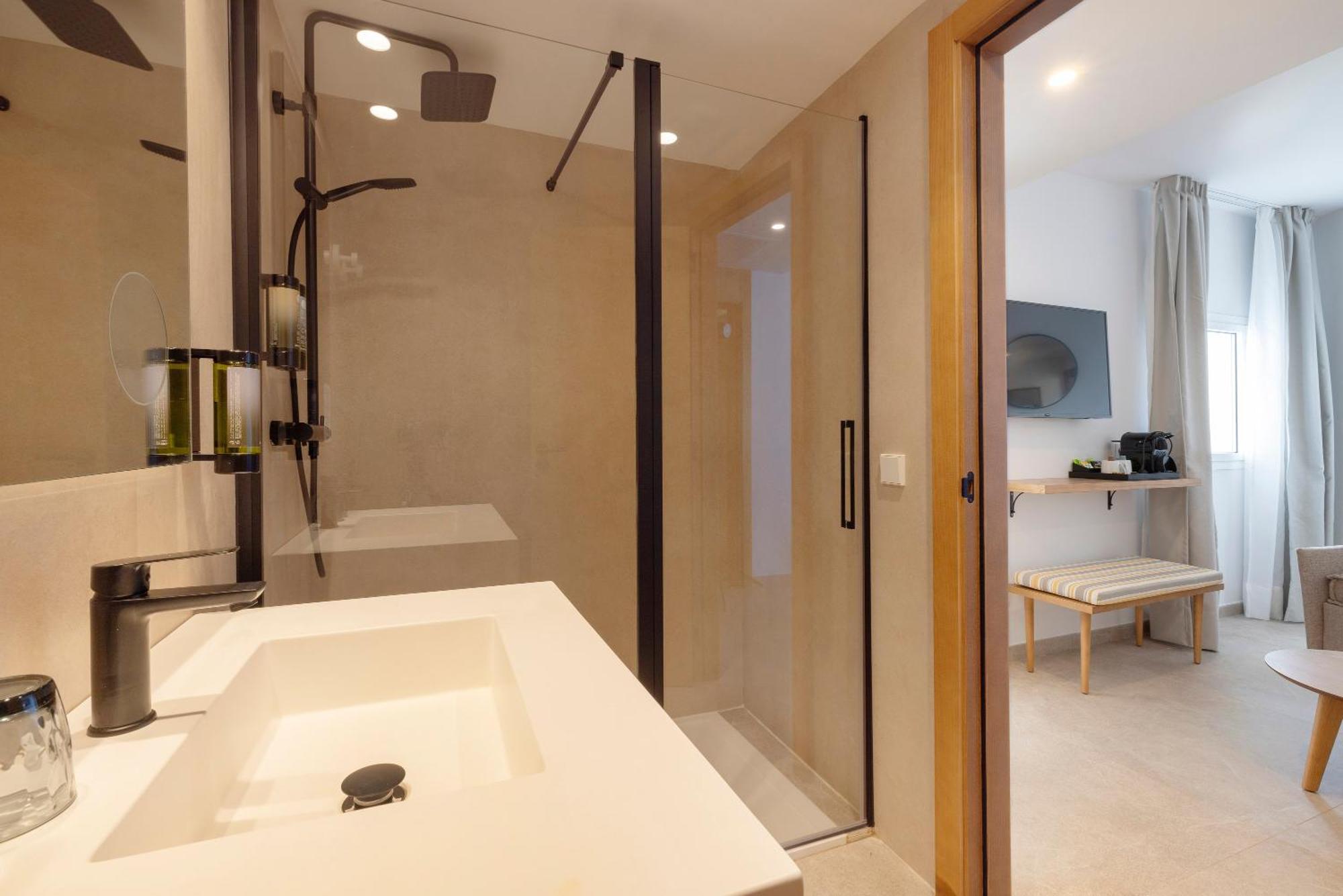 Hm Isabela-adults Only Santa Ponsa