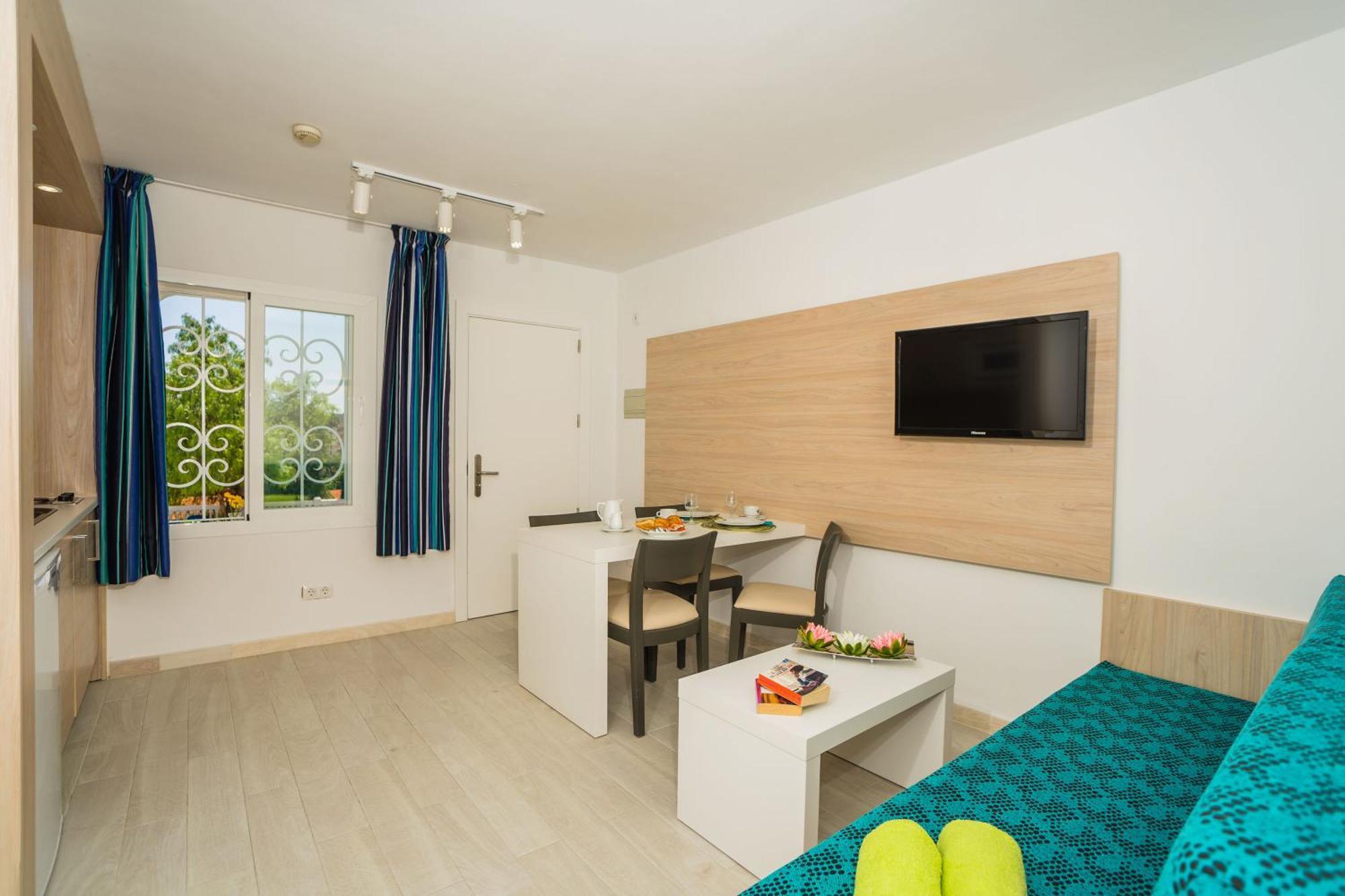 Center Apartahotel Santa Ponsa