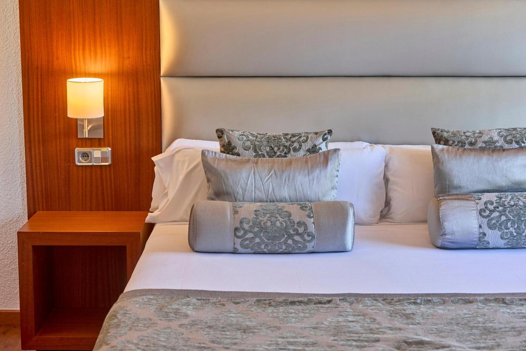 Hotel Zafiro Rey Don Jaime