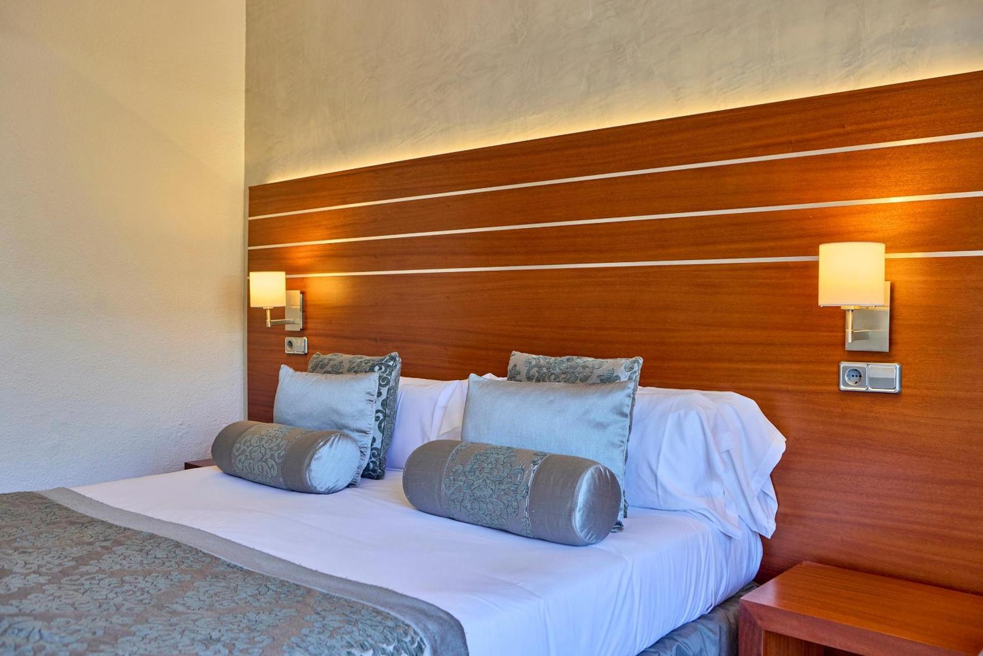 Zafiro Rey Don Jaime Hotel Santa Ponsa