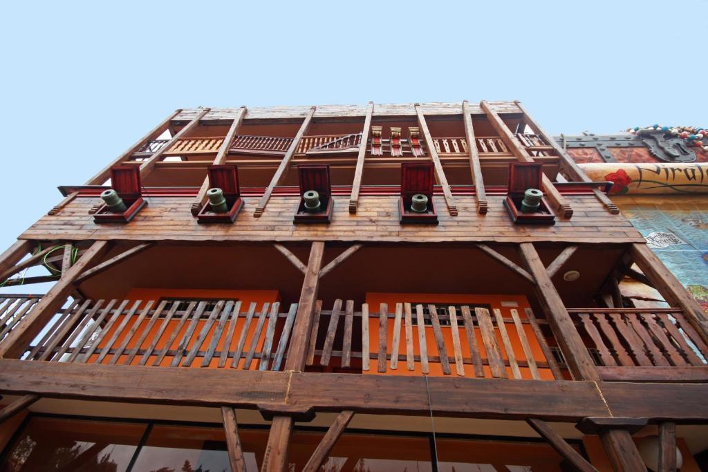 Pirates Village