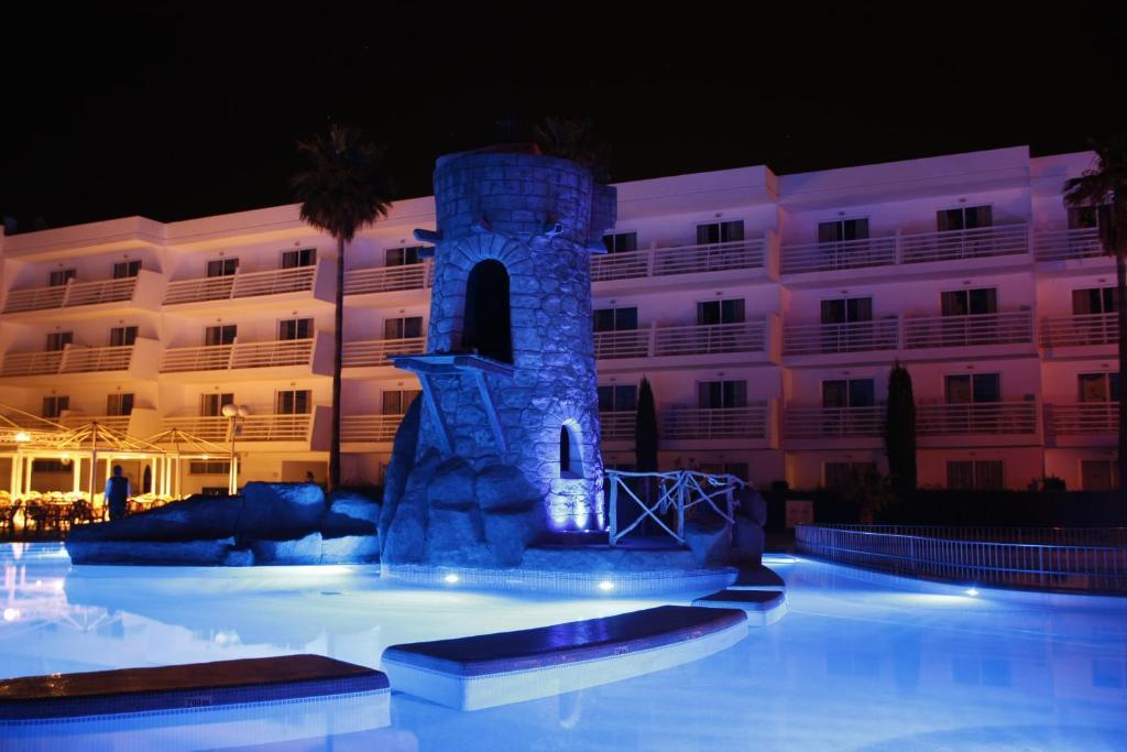 Pirates Village Apartment *