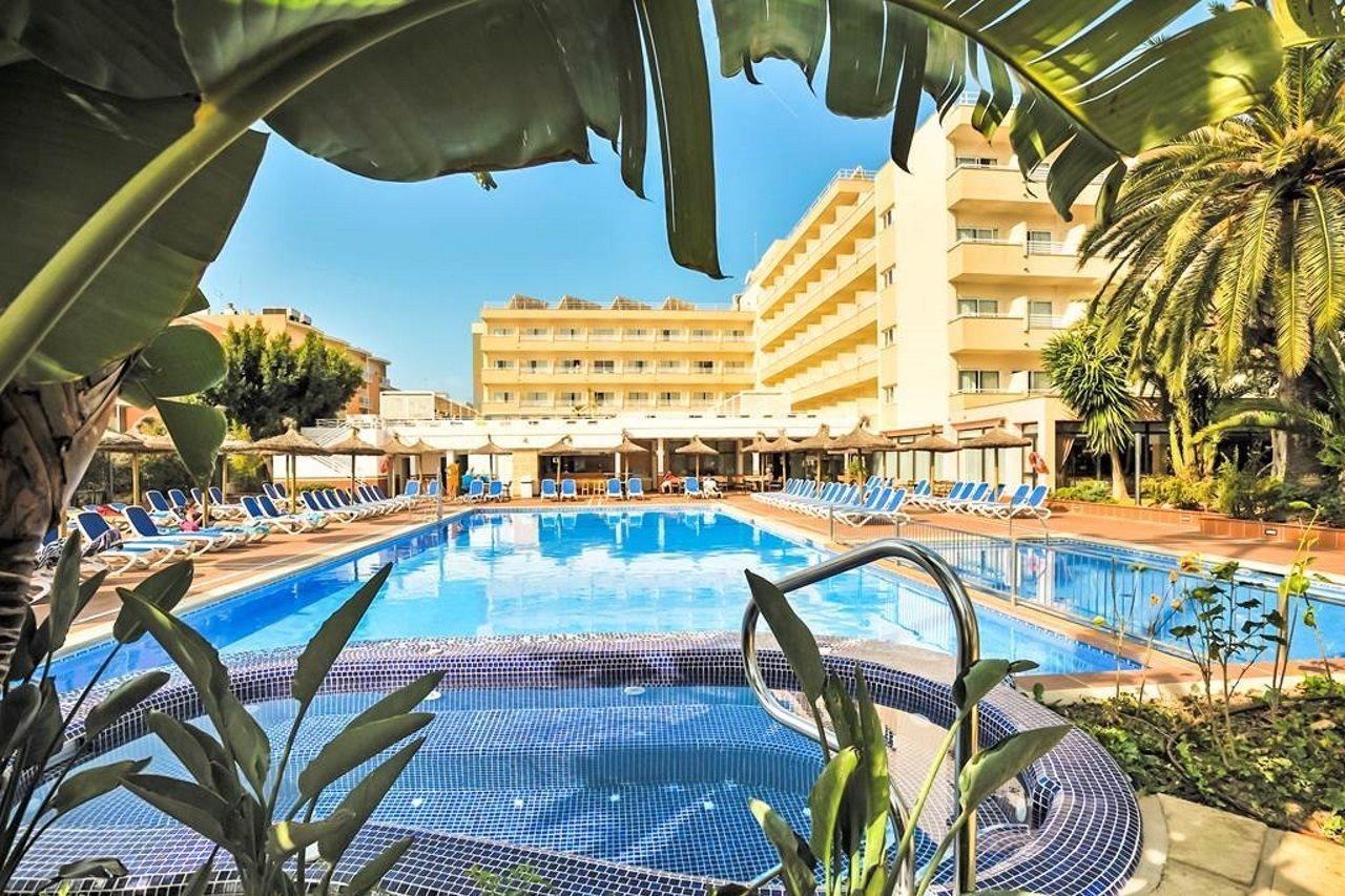 Globales Park Hotel 4*