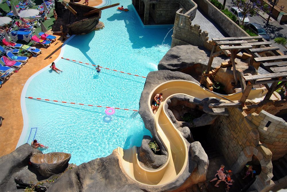 Pirates Village Apartment