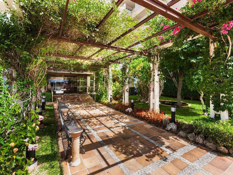 Hotel Globales Park Santa Ponsa