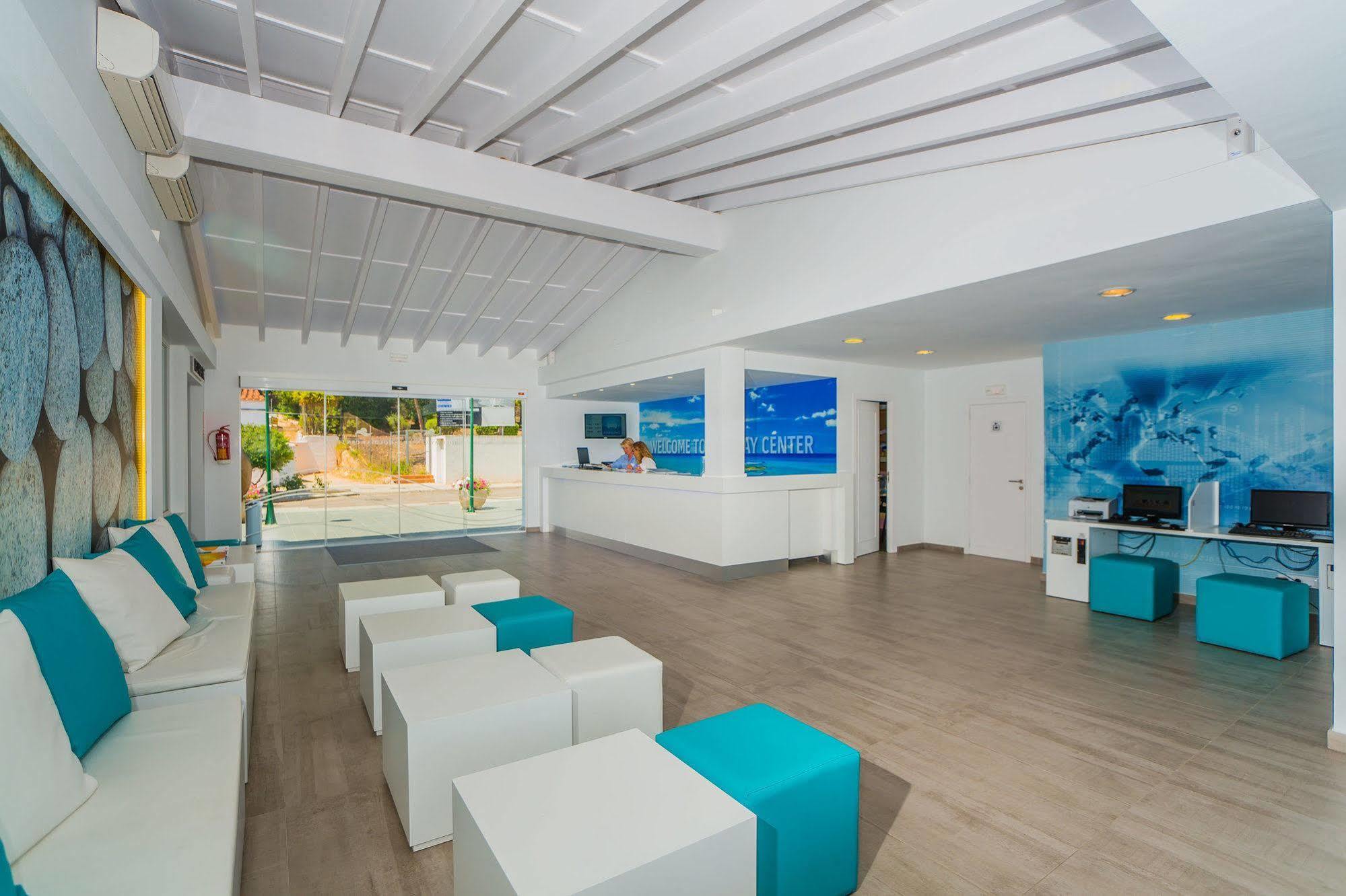 Apartahotel Center 3*