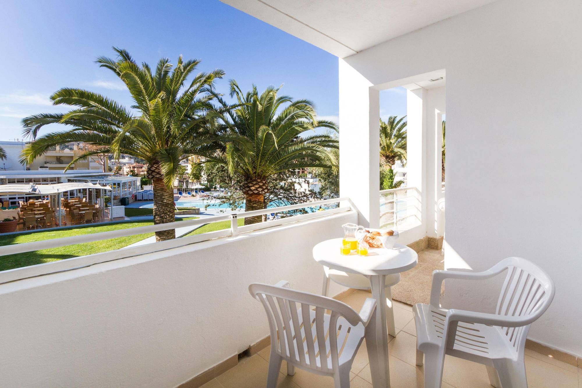 Jutlandia Family Aparthotel Santa Ponsa