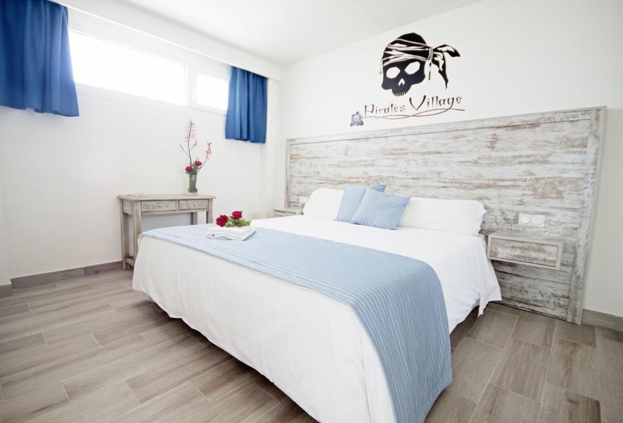 Pirates Village Apartment Santa Ponsa