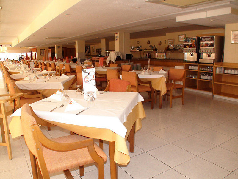 Fergus Style Cala Blanca 4* Santa Ponça