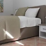 Villa In Santa Ponsa With Swimming Pool