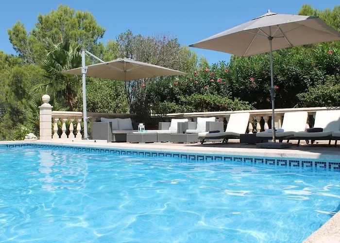 Villa In Santa Ponsa With Swimming Pool