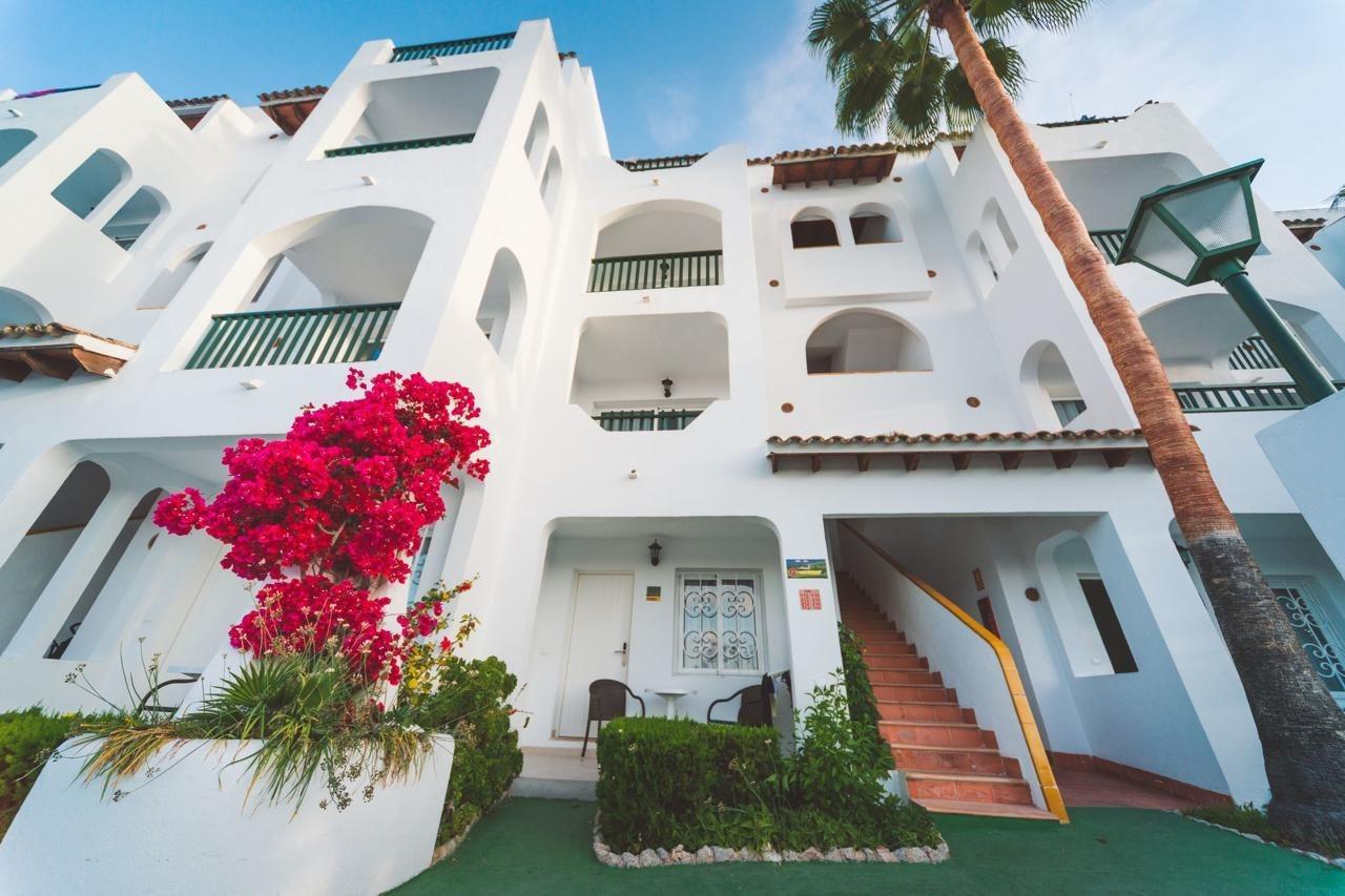 Aparthotel Center