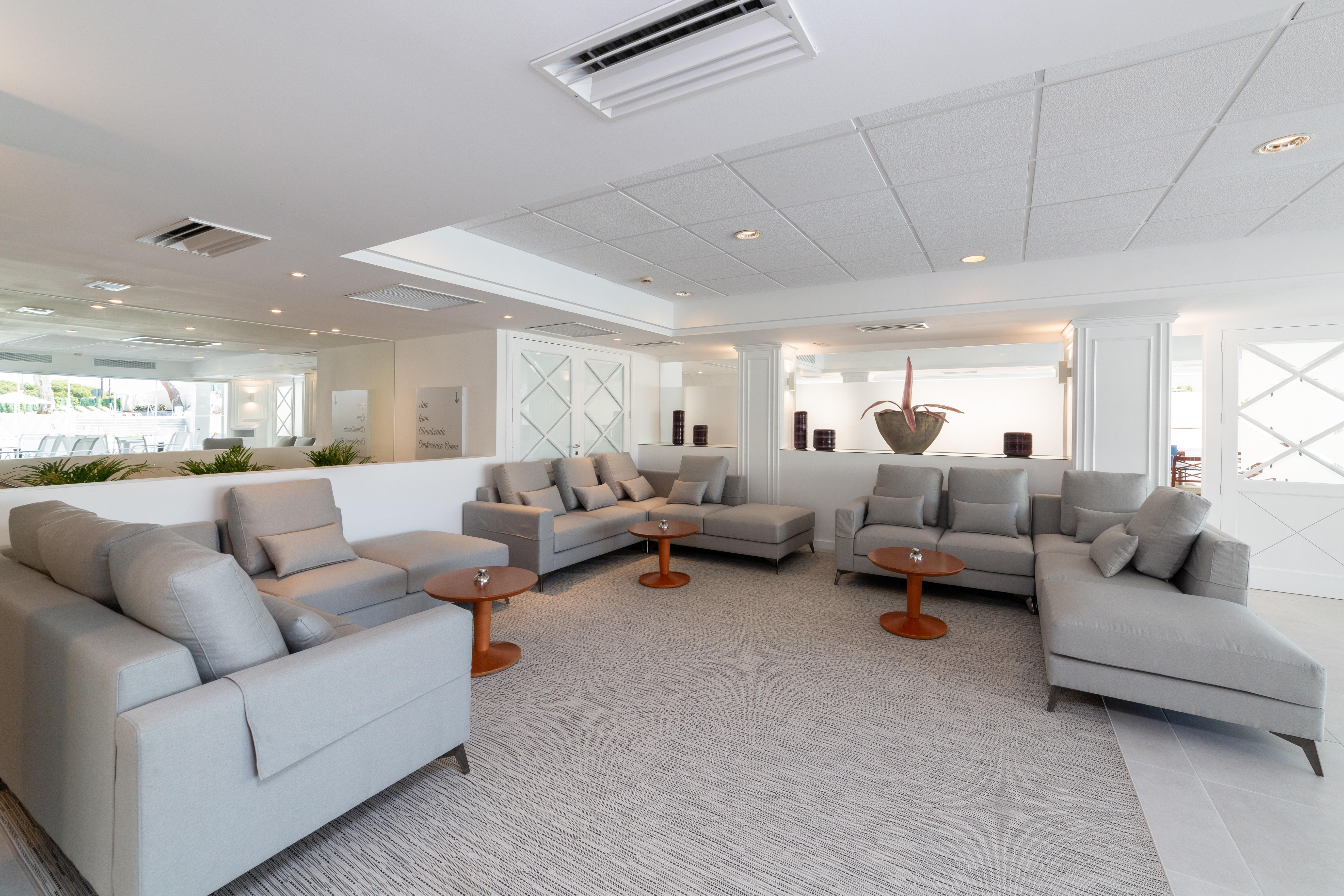 Hotel Sky Senses 4*