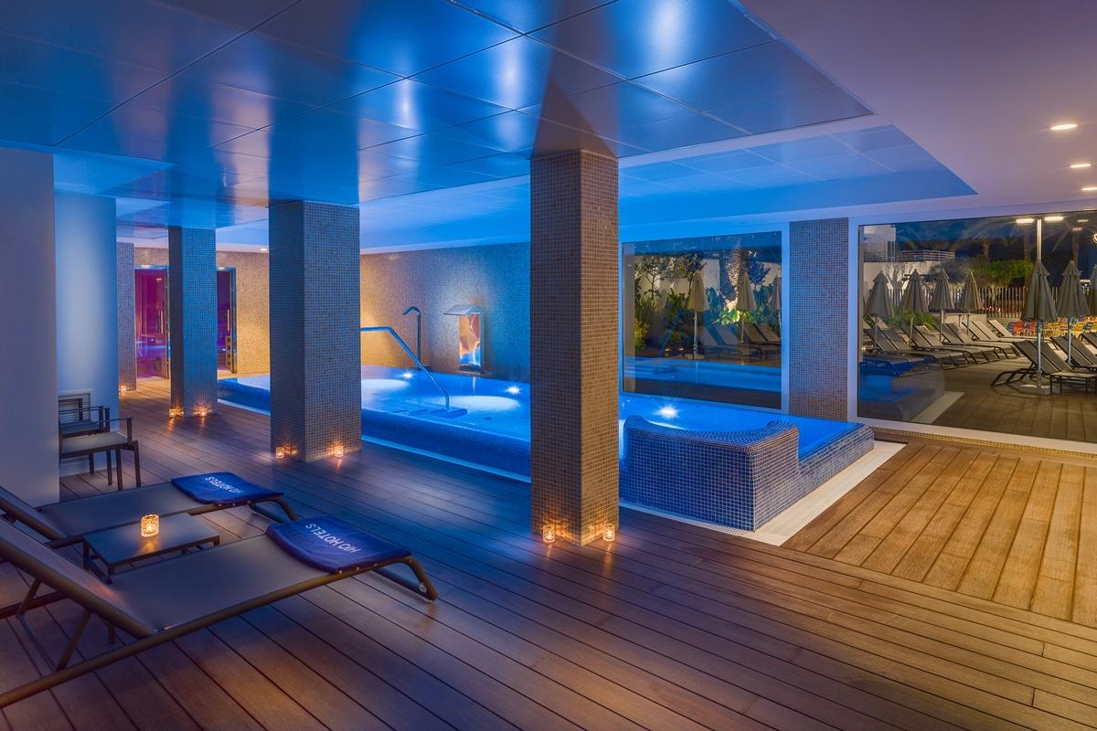 H10 Casa Del Mar