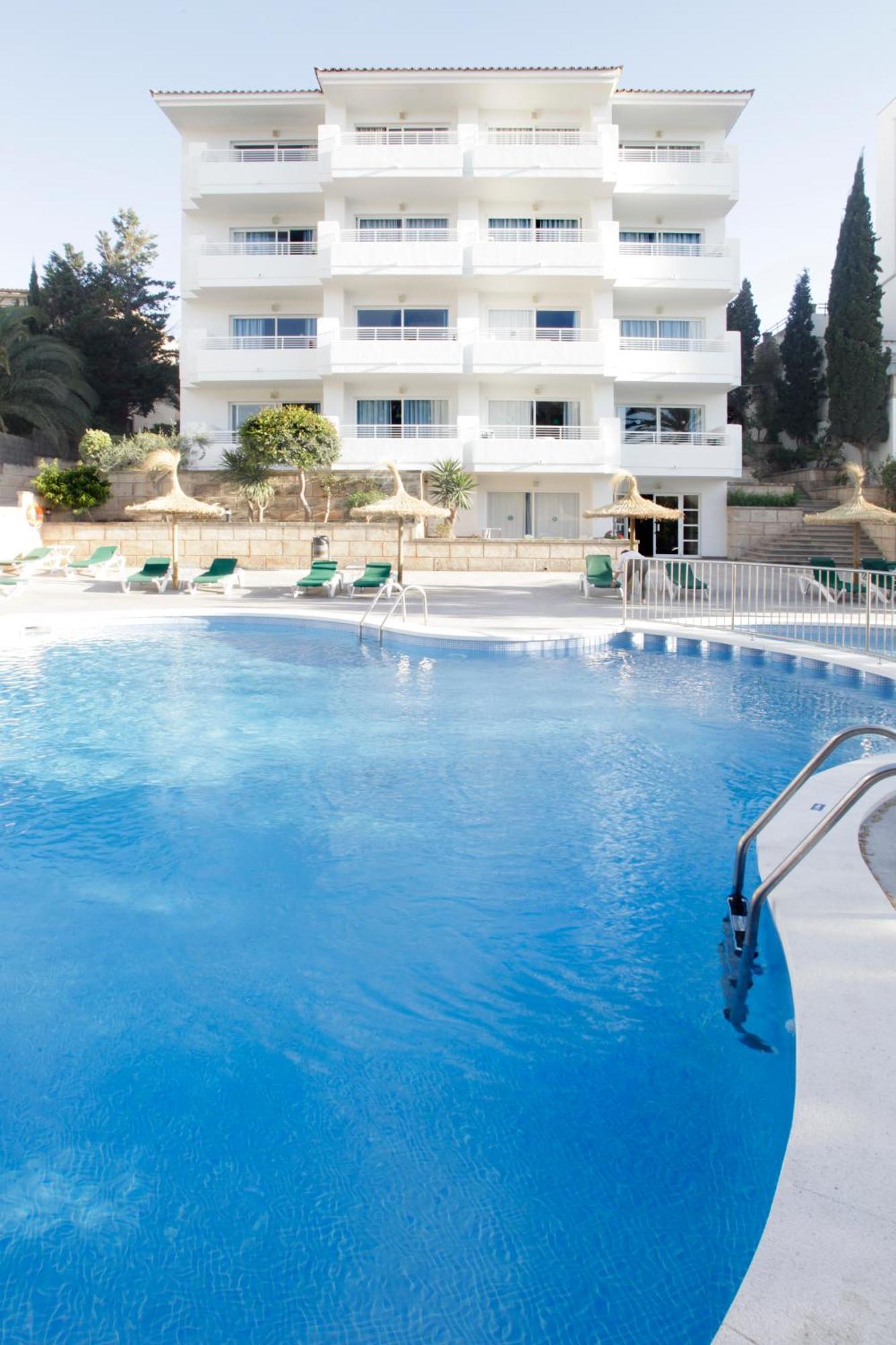 Paz Y Mar, Villa
