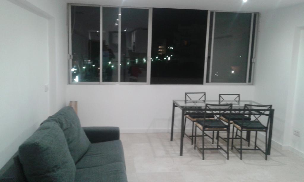 Carlos Ii Apartamento *