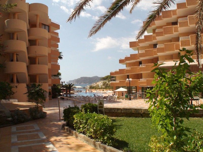 Hotel Fergus Style Cala Blanca 4*