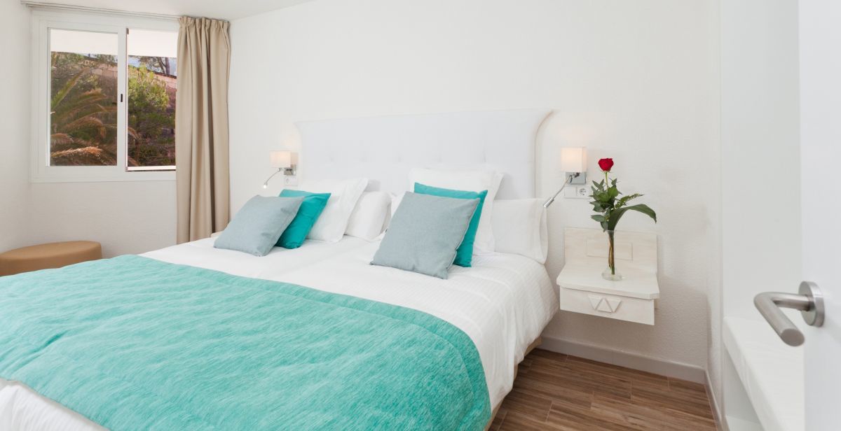 Fergus Style Cala Blanca Hotel 4*