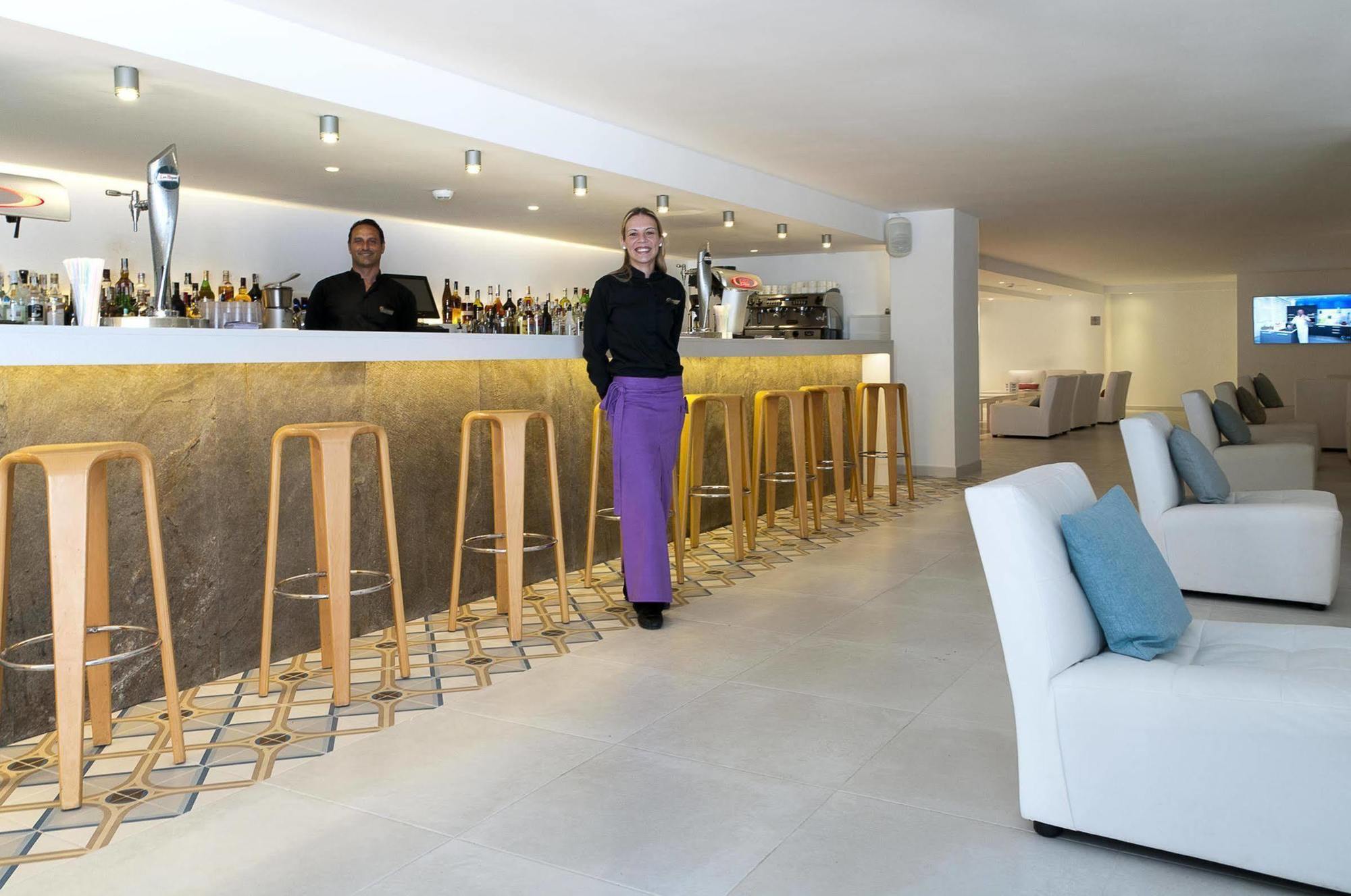 Fergus Style Cala Blanca Hotel 4*