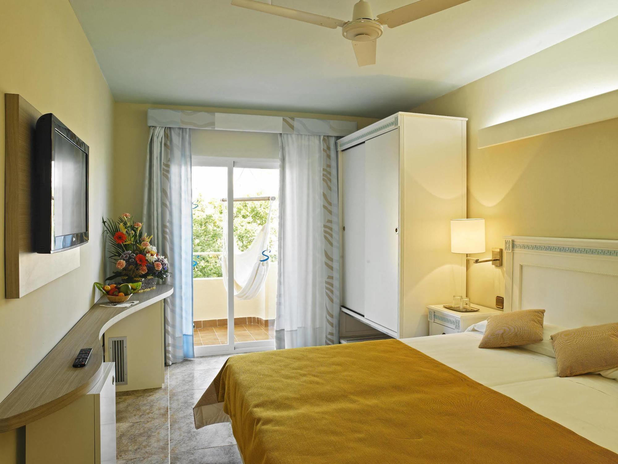 Bahia Del Sol Hotel