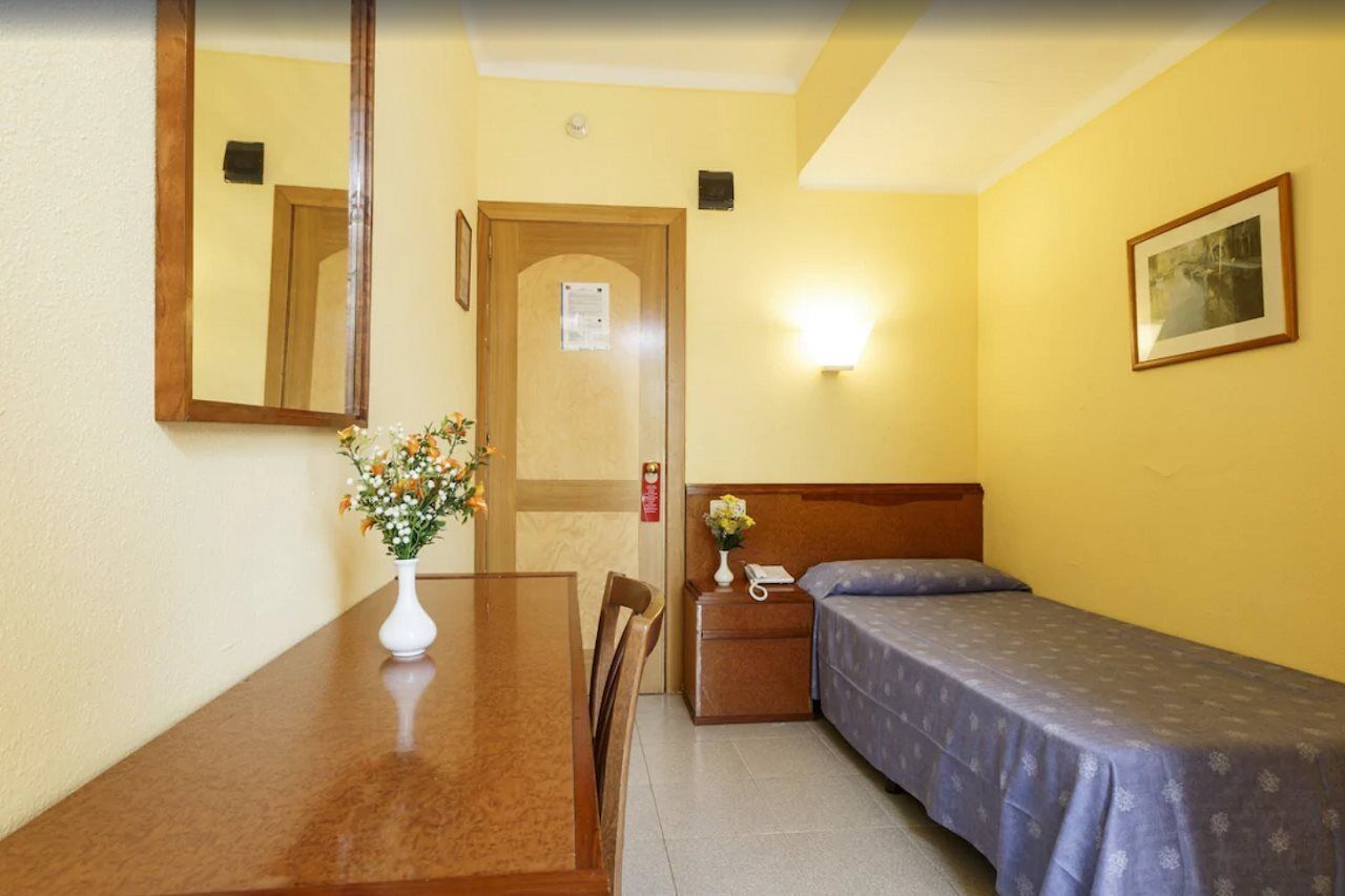 Golf Hotel