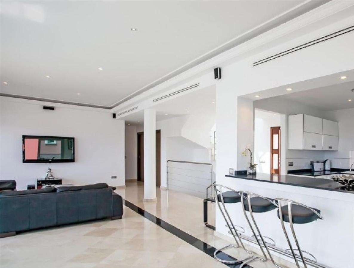 Villa Rotes Velles 4 Bedrooms *