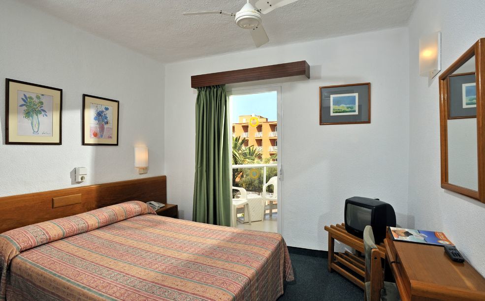Globales Playa Hotel