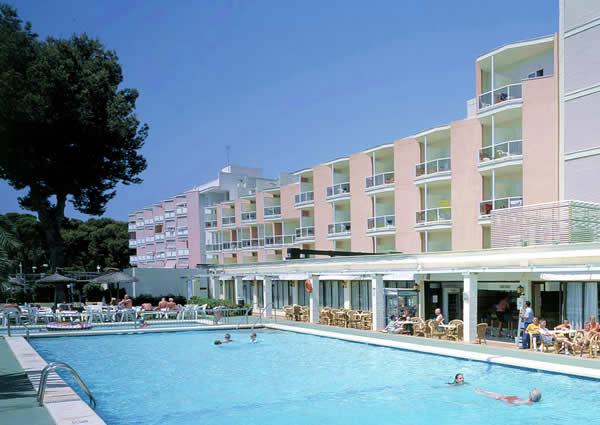 Globales Playa Hotel