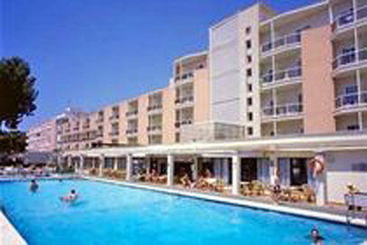 Globales Playa Hotel