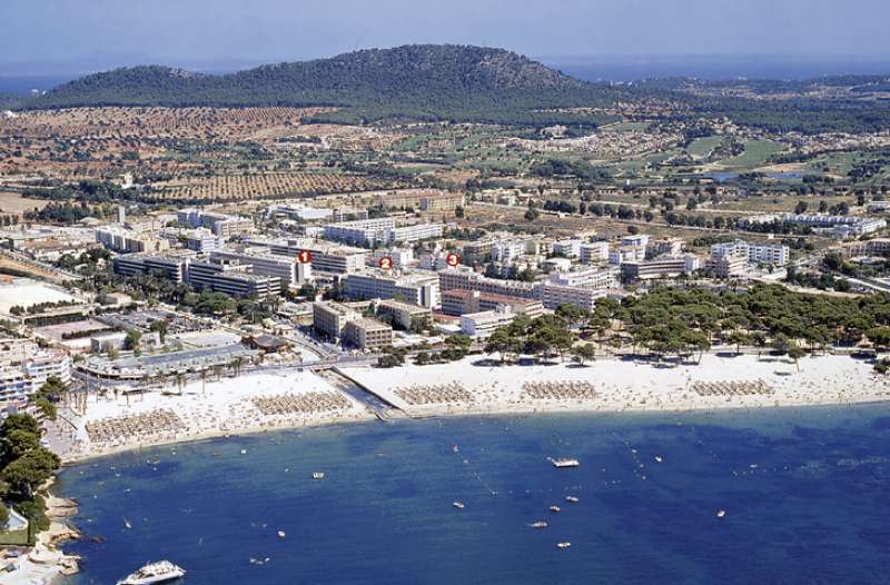 Globales Playa Hotel